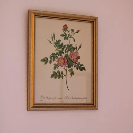 Le Presbytere Hotel *